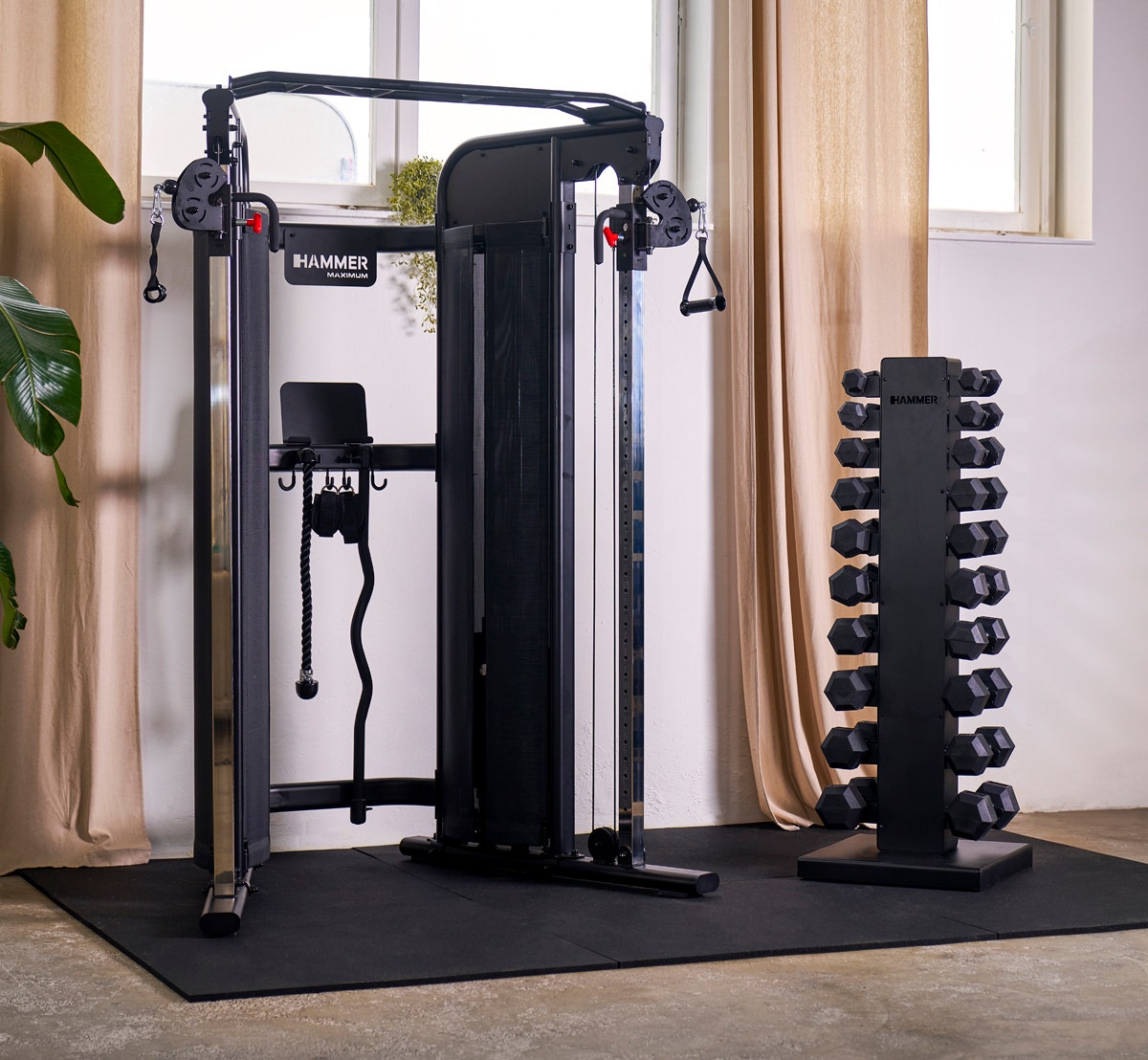 Space-saving and compact