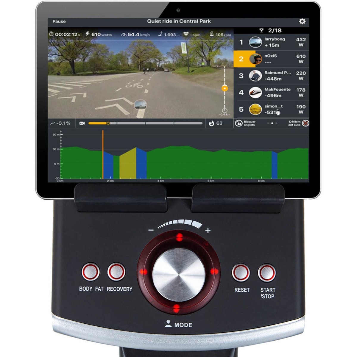 Multimediale Fitnesstrainings mit Apps und Bluetooth Multimediale Fitnesstrainings mit Apps und Bluetooth